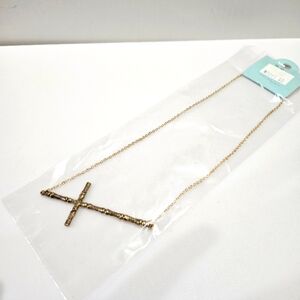 Elegant Gold Cross Necklace